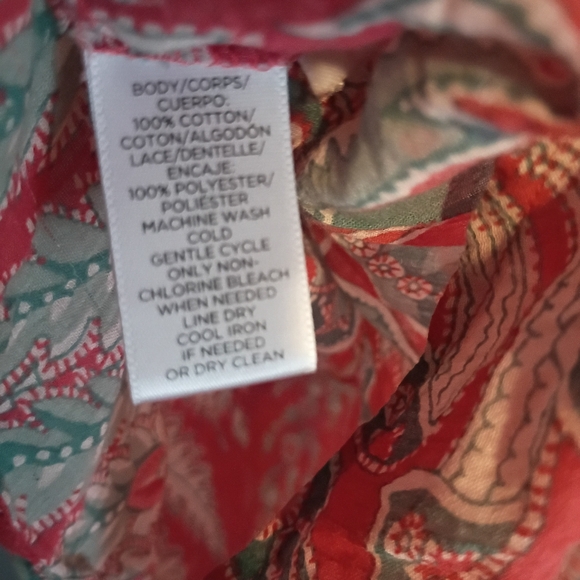 LOFT Red and Green Floral Blouse with Crochet Trim Medium Cottagecore Boho - Picture 4 of 5